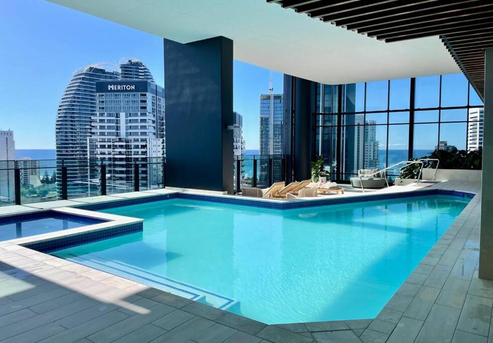 Luxury Oceanview 2beds Serviced Apt 47f Apartment