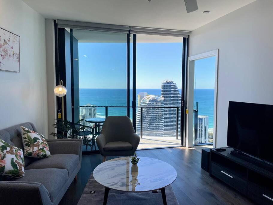 Luxury Oceanview 2beds Serviced Apt 47f Apartment Gold Coast